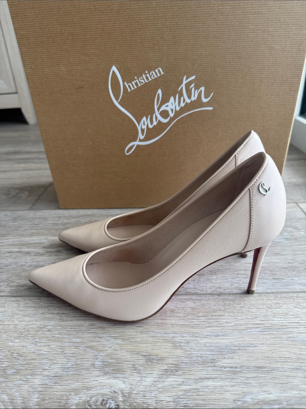 Christian Louboutin Sporty Kate 85 mm Pumps in Leche - Picture 2 of 7